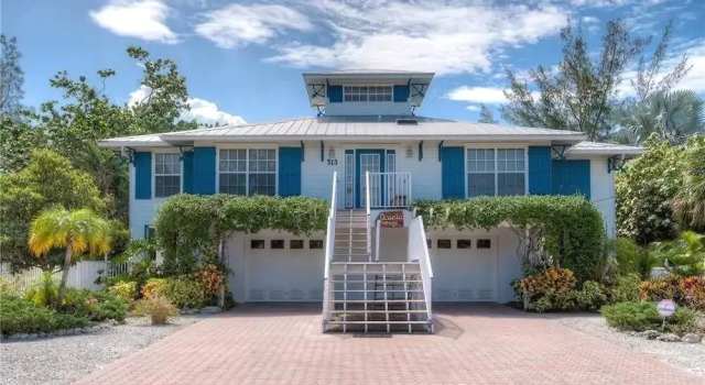 Acacia Breeze Apartment 3