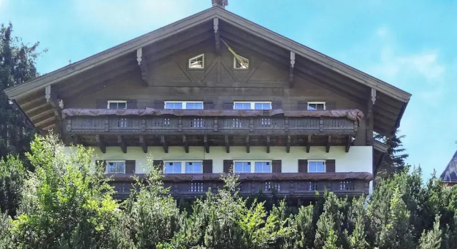 Апартаменты с балконом Chalet in Dienten by Ski Slopes & Wellness