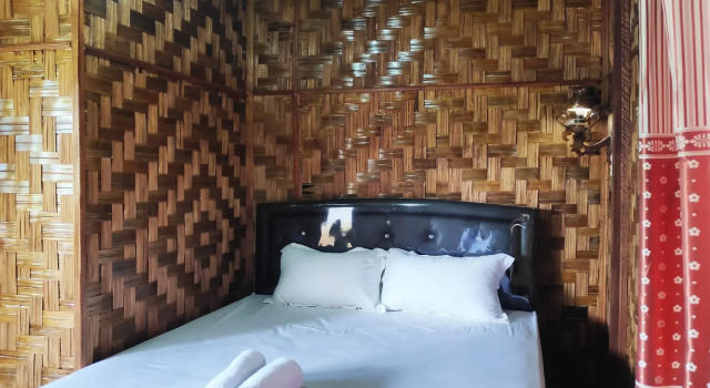 OYO 90209 DK Singarimbun Berastagi Homestay, Rezerwuj Hotel Berastagi Sumatra