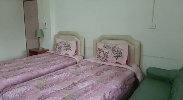 Двухместный номер Economy Vanlisut Hotel Ngamwongwan