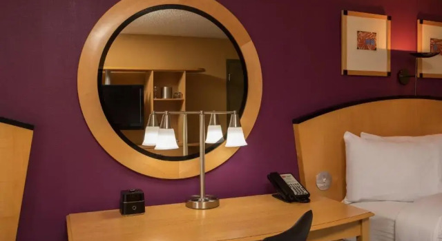 Номер Standard с видом на гавань Pier 5 Hotel Baltimore