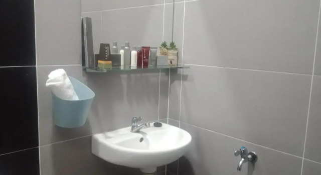 ZR D'Jembal Homestay, Gong Badak, Забронировать Отель Куала-Тренггану Тренгану