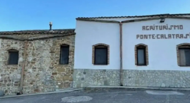 Ponte Calatrasi Agriturismo, Réserver Hôtel Roccamena Sicile