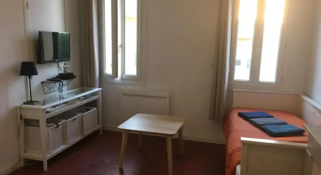 Апартаменты Appartement cosy et lumineux en cœur de ville