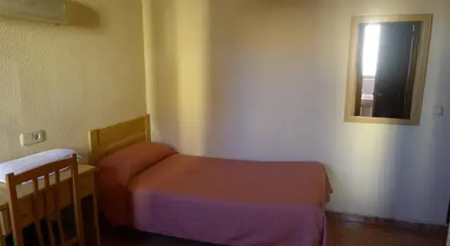 Equity Point Madrid, Забронировать Отель Мадрид Провинция Мадрид, рядом с Дом-музей Лопе де Вега