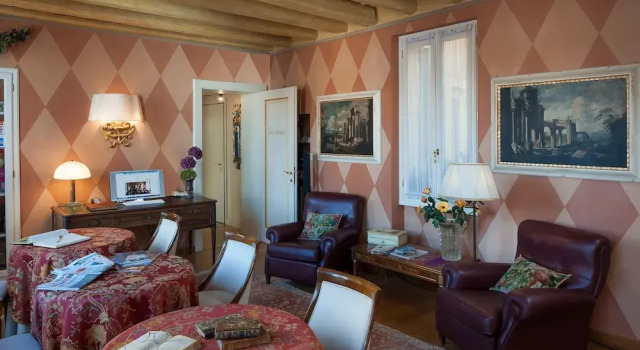 Апартаменты in Verona With 3 Bedrooms and 3 Bathrooms