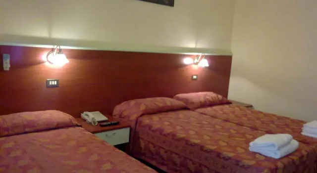 Трёхместный номер Hotel MM Dateo