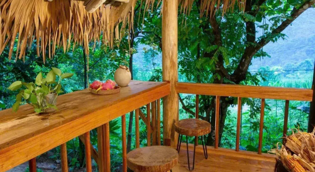 Семейный номер Standard с балконом Thai House Heritage Pu Luong