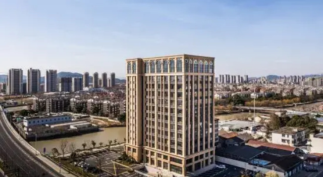 JI Hotel, Забронировать Отель Отели Хучжоу с парковкой, Парковка