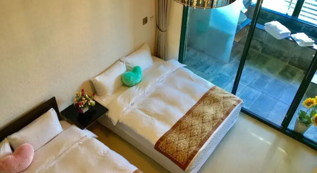Now and Then Hot Spring Inn, Prenota Hotel Hotel a Jiaosi con parcheggio, Parcheggio
