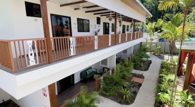 Четырёхместный номер Standard Olinca Boutique Hotel