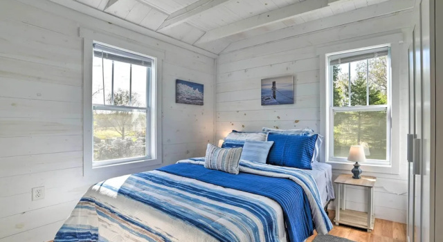 Коттедж c 1 комнатой Cozy Cedarville Cottage - Walk to Lake Huron!