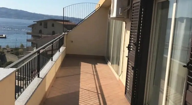Casa sullo stretto, Varaa Hotelli Villa San Giovanni Calabria
