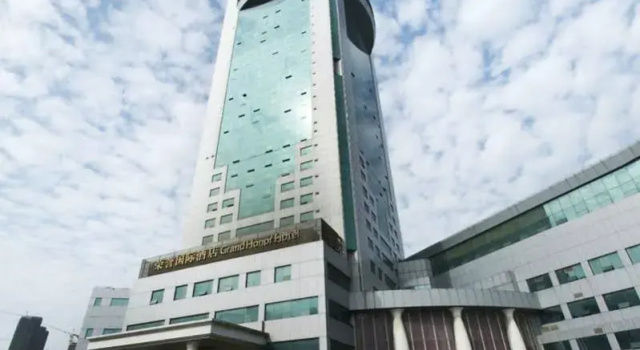 Jinjiang Honor Hotel