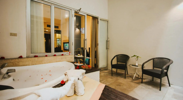 Golden Flower Hotel Bandung
