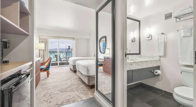 Studio Ocean View & Balcony 1118, Забронировать Апарт-отель Апарт-отели Гонолулу, рядом с Гавайский музей армии США, Апарт-отель