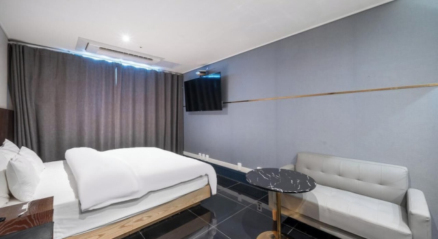 Номер Deluxe Brown Dot Hotel Pyeongtaek Godeok