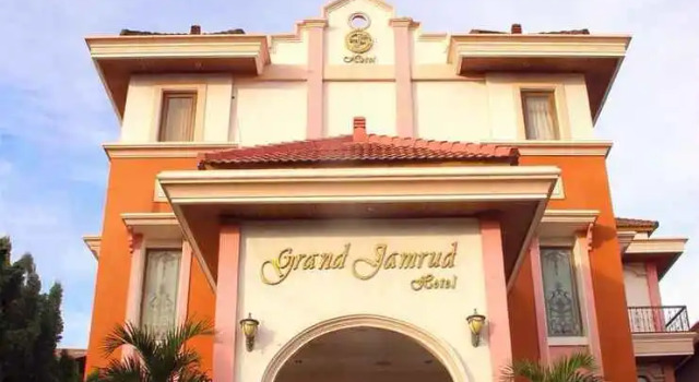 Grand Jamrud 1 Hotel, Book Hotel Samarinda 