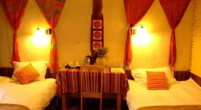 Land of Canaan Inn, Prenota Hotel Lijiang Yunnan