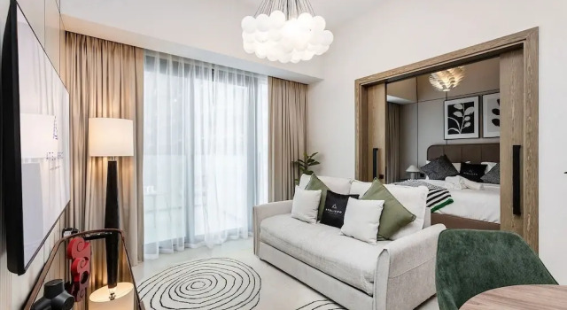 Апартаменты Premium Stylish 1BR Apartment at Golf Gate