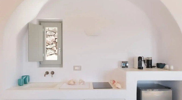 Номер Executive Odyssey Rock Milos Sunset Suites
