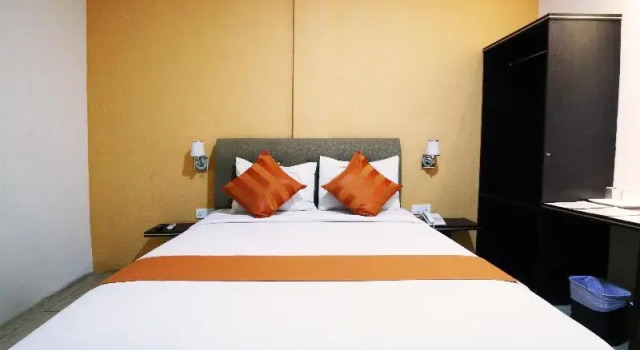 Superior Doppel Zimmer Blitz Hotel Batam Near Sultan Mahmud Riayat Shah