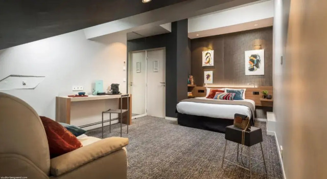 Номер Deluxe FredHotel
