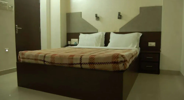 Orchid Hotel