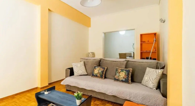 Bright,Comfort Renovated House(107m²) in the heart of Athens