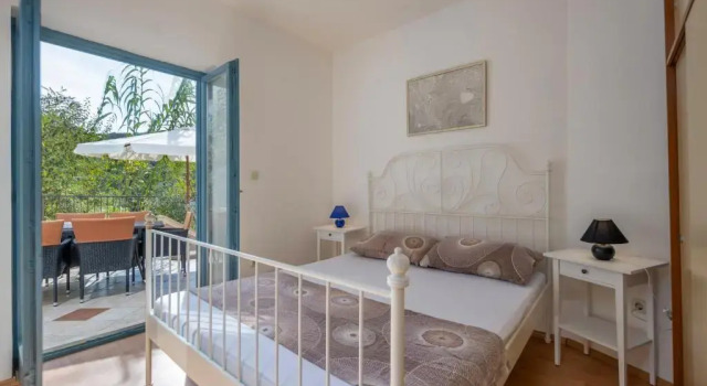 Apartments Lapida, Varaa Huoneisto Hotellit Kvarner Islands uima-altaalla, Uima-allas
