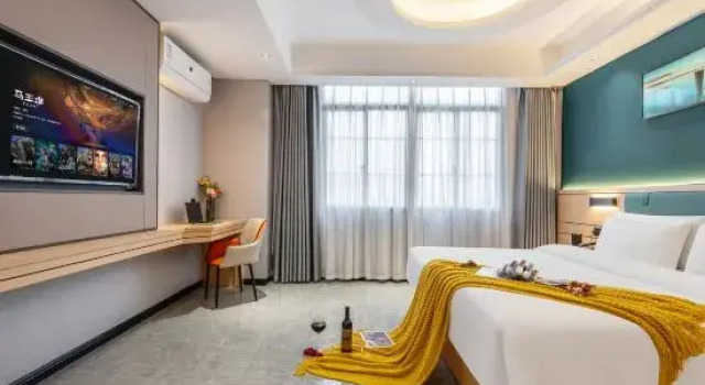 Двухместный люкс Shantou Helen Light House Room