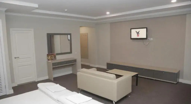 J'Star Hotel