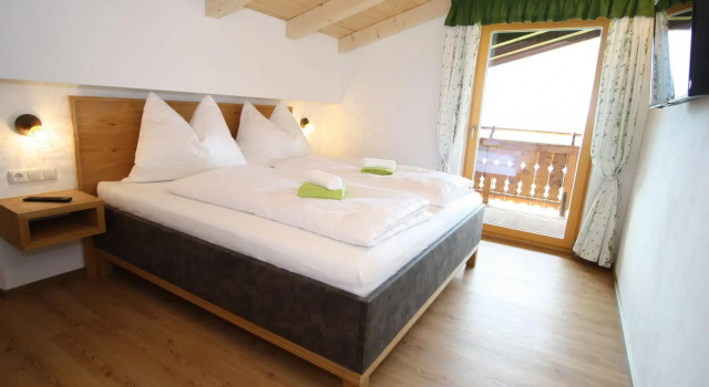 Spacious Apartment in Salzburger Land, Rezerwuj Apartament Hotele w Salzburg z parkingiem, Parking