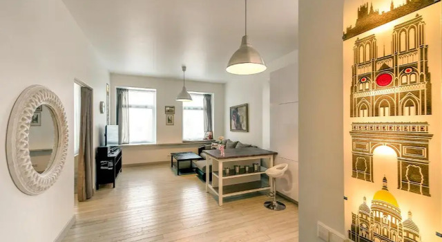 Vilnius apartment with stained glass, Prenota Appartamento Vilnius Contea di Vilnius