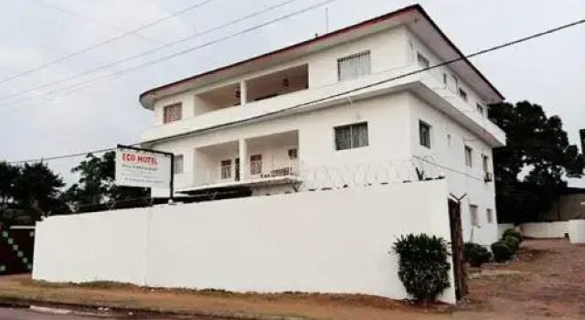 Eco-Hotel Hall & Restaurant, Buchen Sie Hotel Monrovia Greater Monrovia
