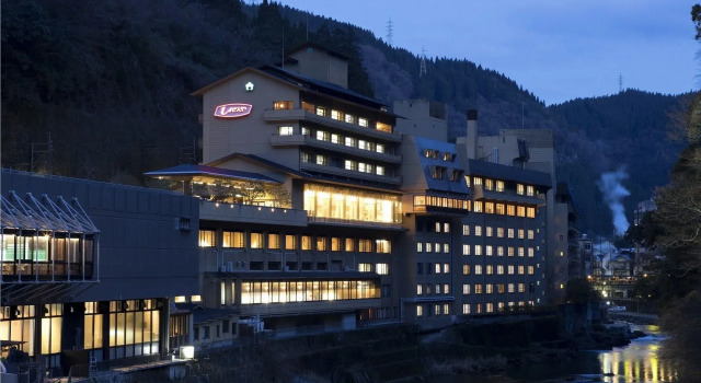 Tsuetate Onsen Hizenya, Book Pension Hoteller i Kumamoto med pool, Swimmingpool