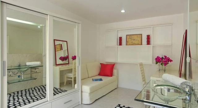 Delta Villa
