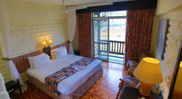 Двухместный номер Standard с балконом Taita Hills Safari Resort & Spa