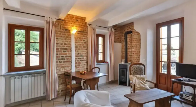 Freisa in Villa Pesce, Prenota Villa Bruno Monferrato