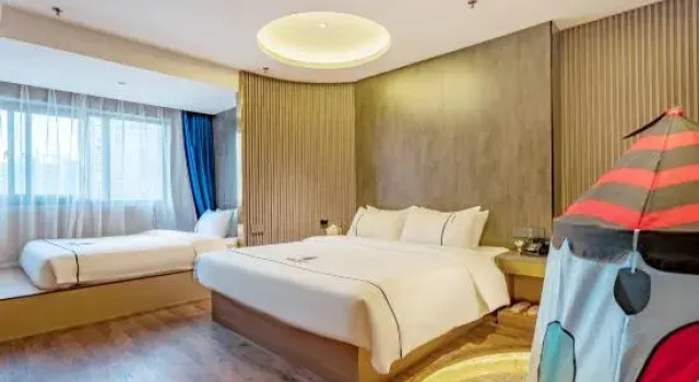 Семейный тент Memory Graceful Hotel（Changzhou Yancheng Wuyue  Plaza）