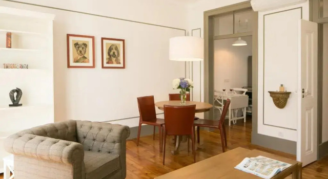 Апартаменты Deluxe Trendy and Super Central Apartment 21 by Lisbonne Collection