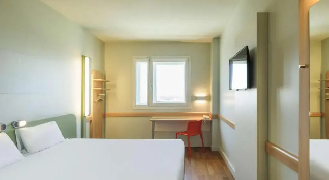 Двухместный номер Standard Ibis Budget Málaga Aeropuerto Avenida de Velazquez