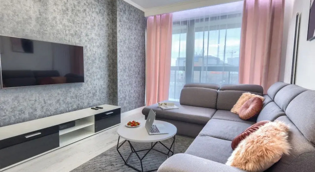 Апартаменты Deluxe KaZou Residence