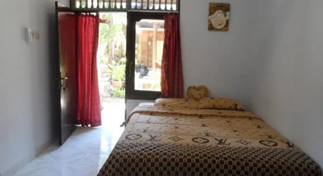 Pollok and Lemayeur Beach Front Hotel, Rezervovat Hotel Hotely v Bali se snídaní, Snídaně