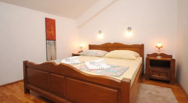 Duplex Apartment Maisonette, Prenota Appartamento Splitska 