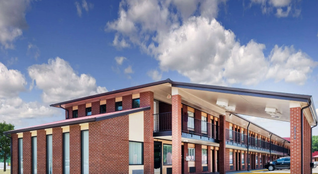Super 8 by Wyndham Chattanooga Ooltewah, Prenota Locanda Ooltewah Tennessee