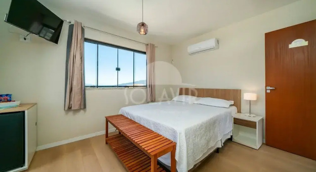 Suíte 1 Ala pôr sol Residencial Solavir, Забронировать Апартаменты/квартира Бомбиньяс Санта-Катарина