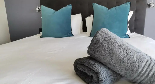 The Raz, Buchen Sie Hotel Harrismith Freistaat