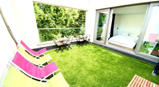 The Square - vacation rental with outdoor sauna - centre of Antwerp