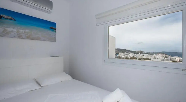 White Luxury House by Blue Waters Mykonos